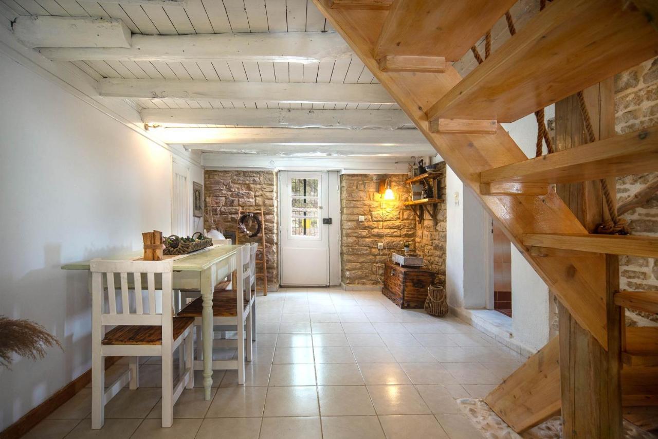 Country House Longos  ภายนอก รูปภาพ